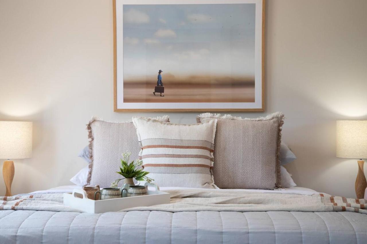 Holiday home 'golden Homestead' A Panoramic Vineyard Escape